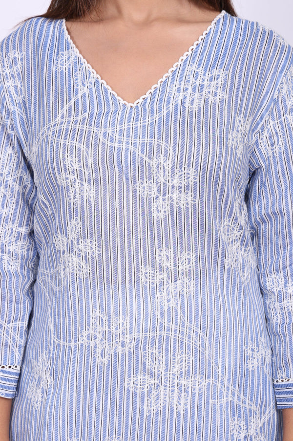 Blue Thread Embroidered Pure Cotton Straight Kurta