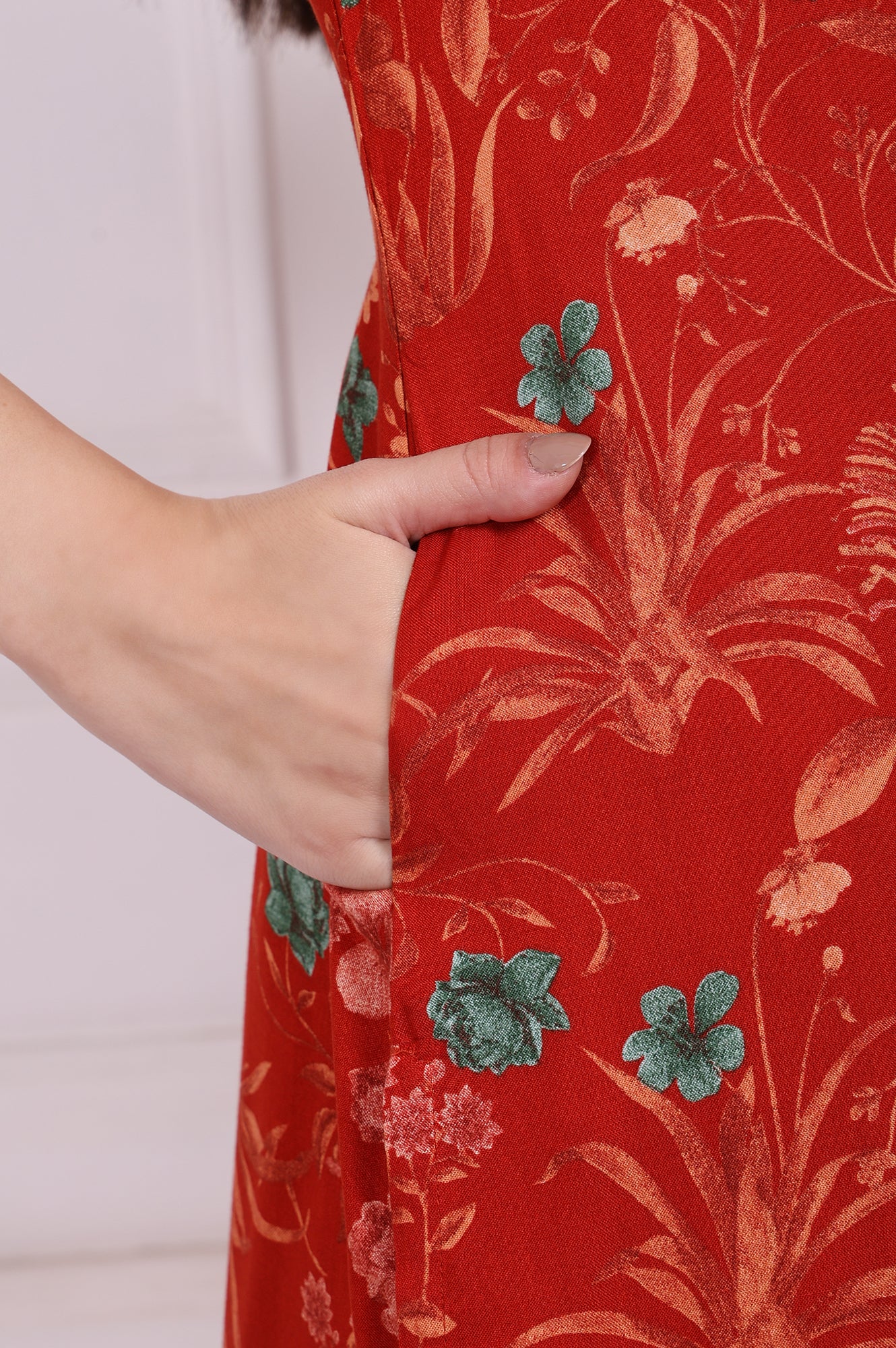 Red Floral Straight Rayon Kurta