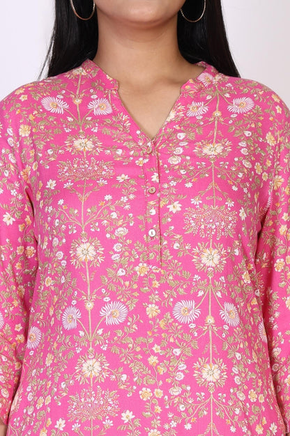 Pink Floral Thread Work Straight Rayon Kurta