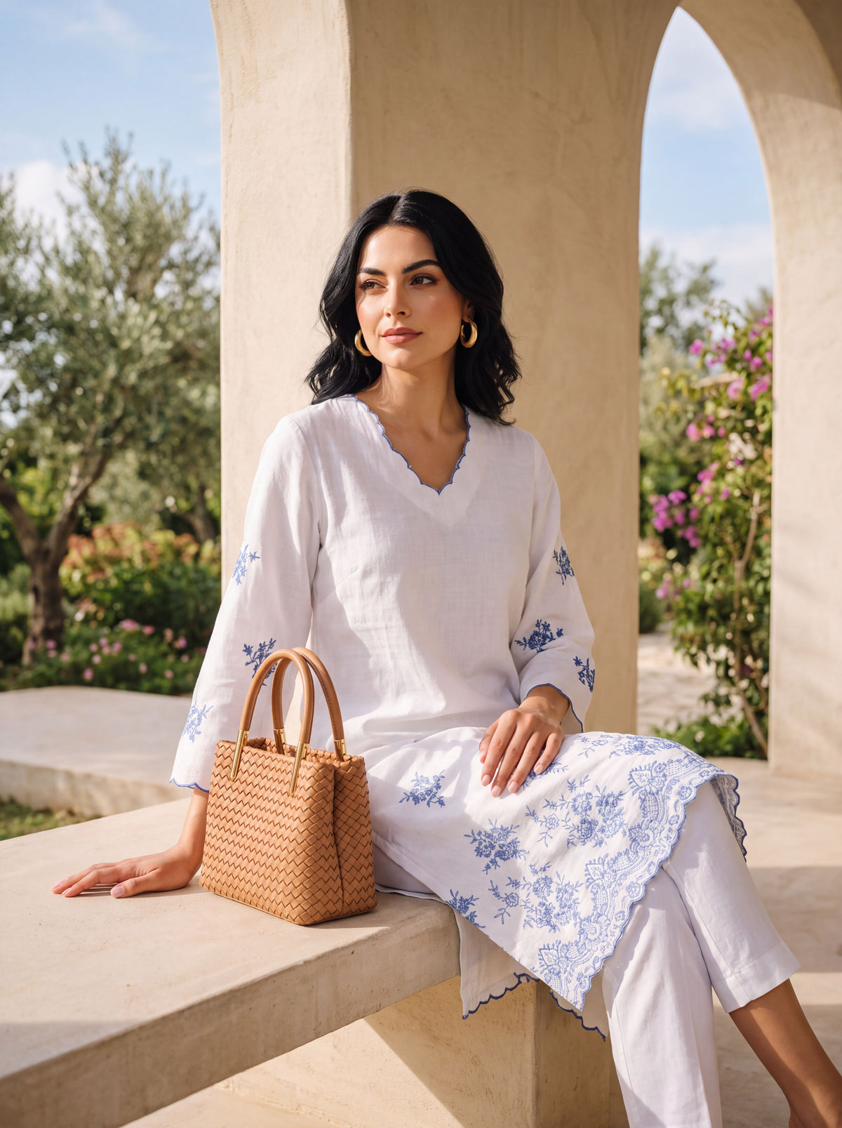 White Floral Embroidered Straight Cotton Kurta