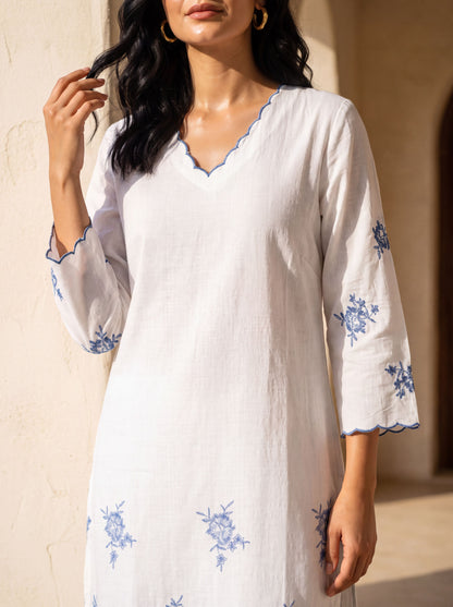White Floral Embroidered Straight Cotton Kurta