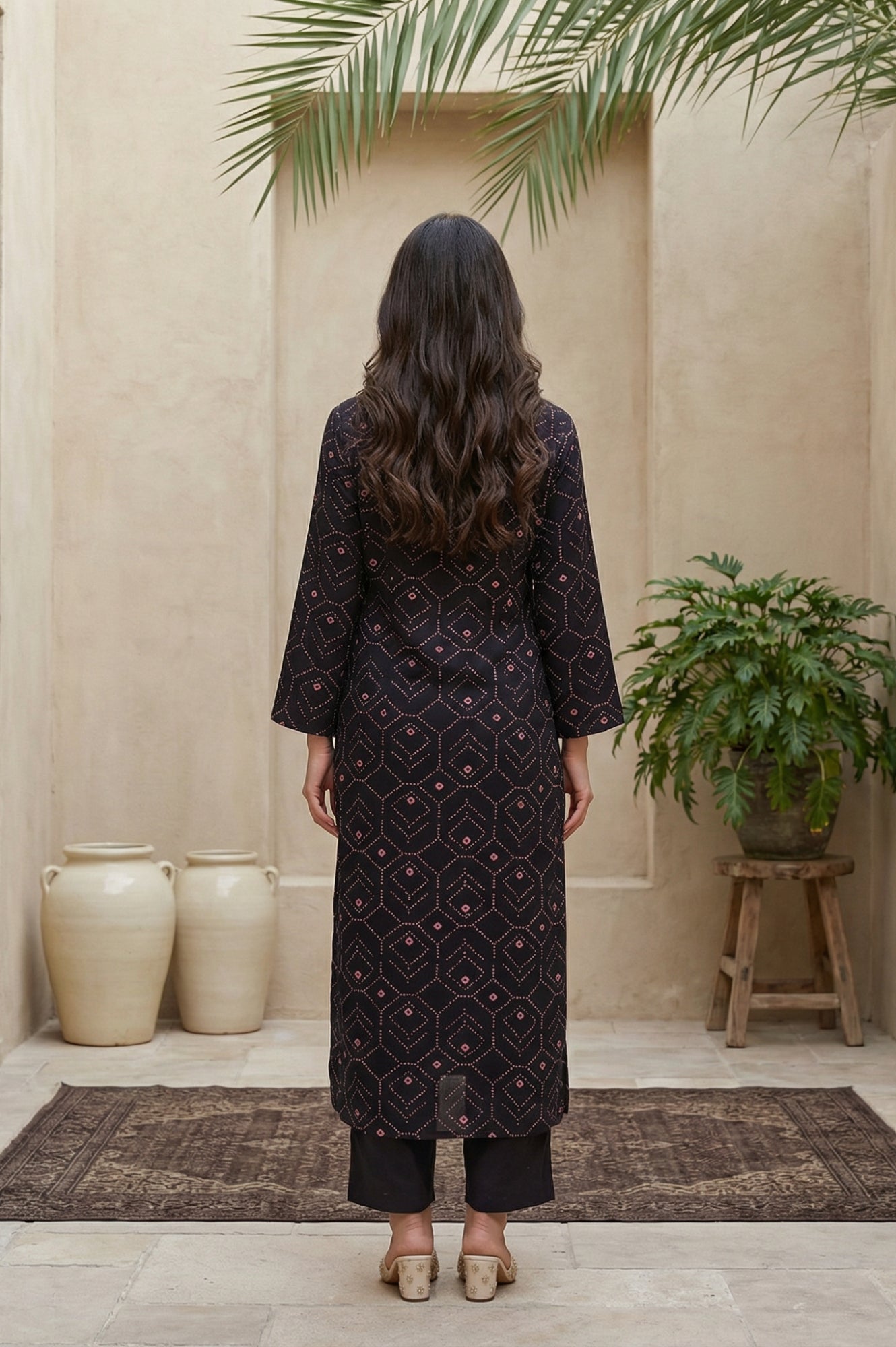 Black Geometric Printed Rayon Straight Kurta