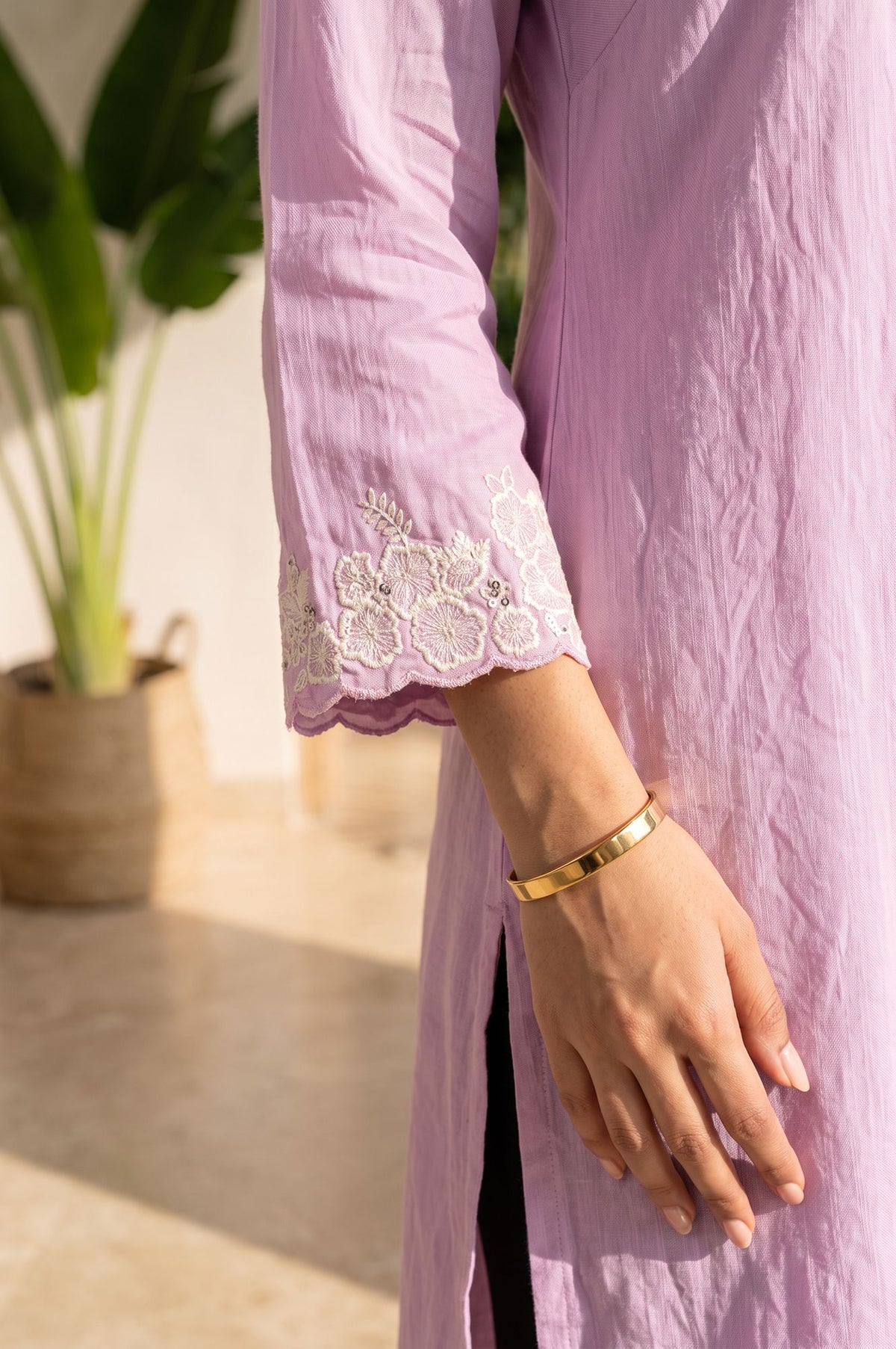 Lavender Embroidered Straight Kurta