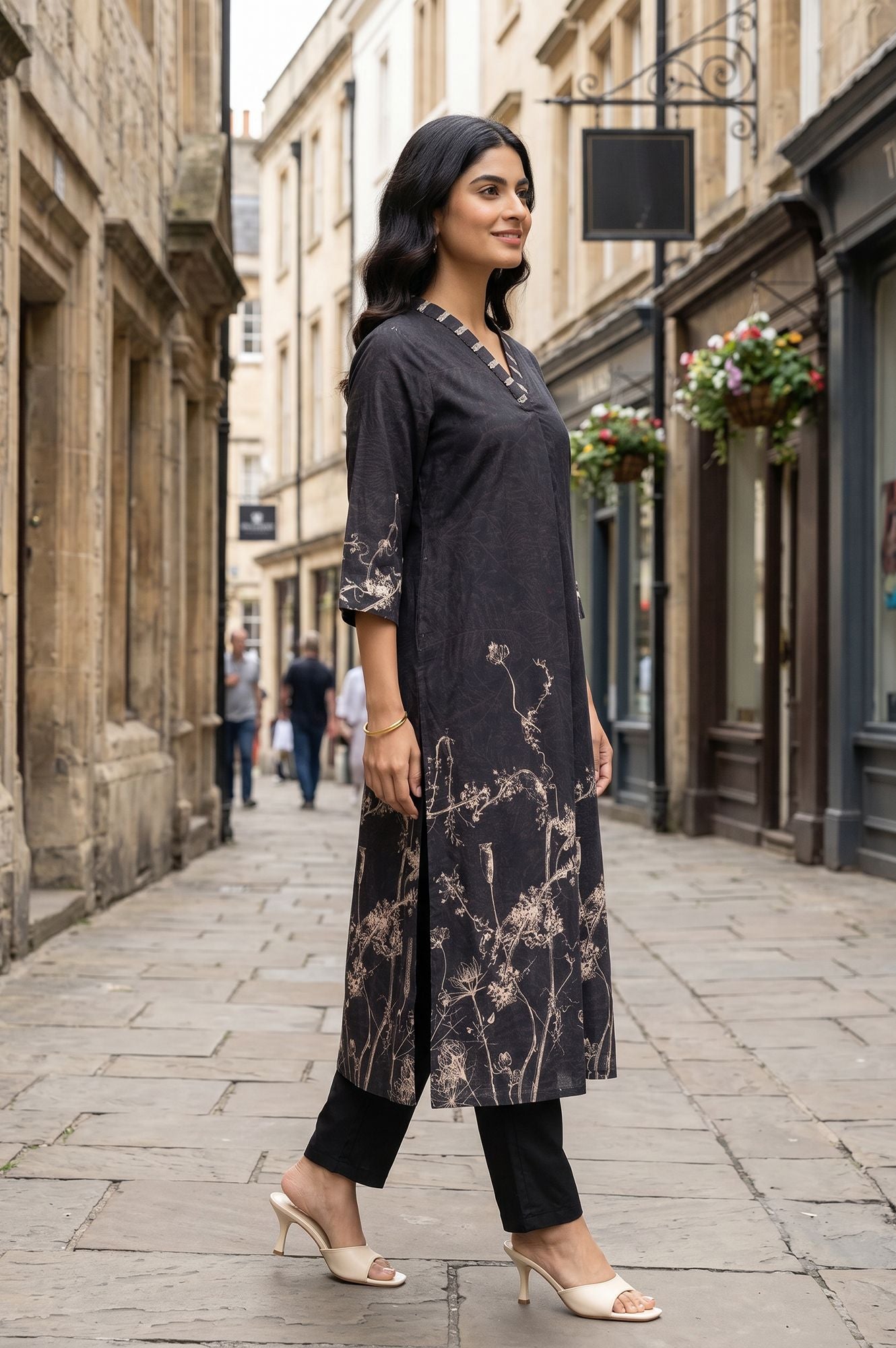 Black Floral Printed Pure Cotton Straight Kurta