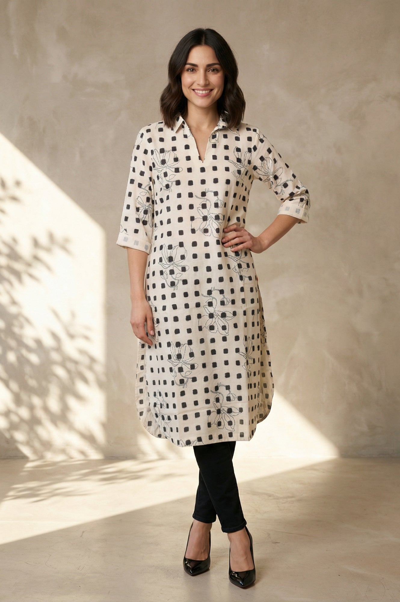 Off White Geometric Printed Pure Cotton Straight Kurta