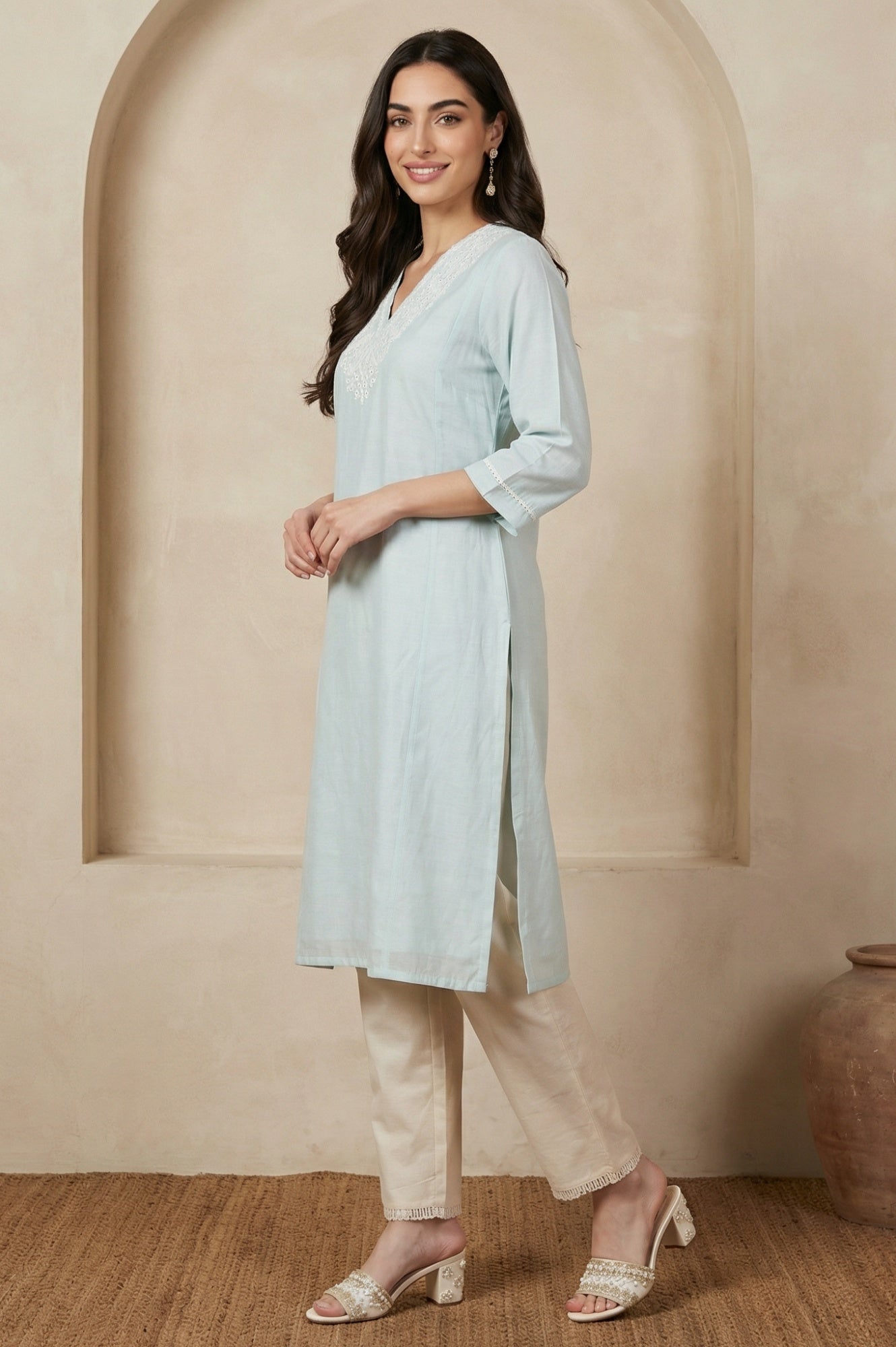 Blue Yarn Dyed Chikankari Embroidered Straight Kurta