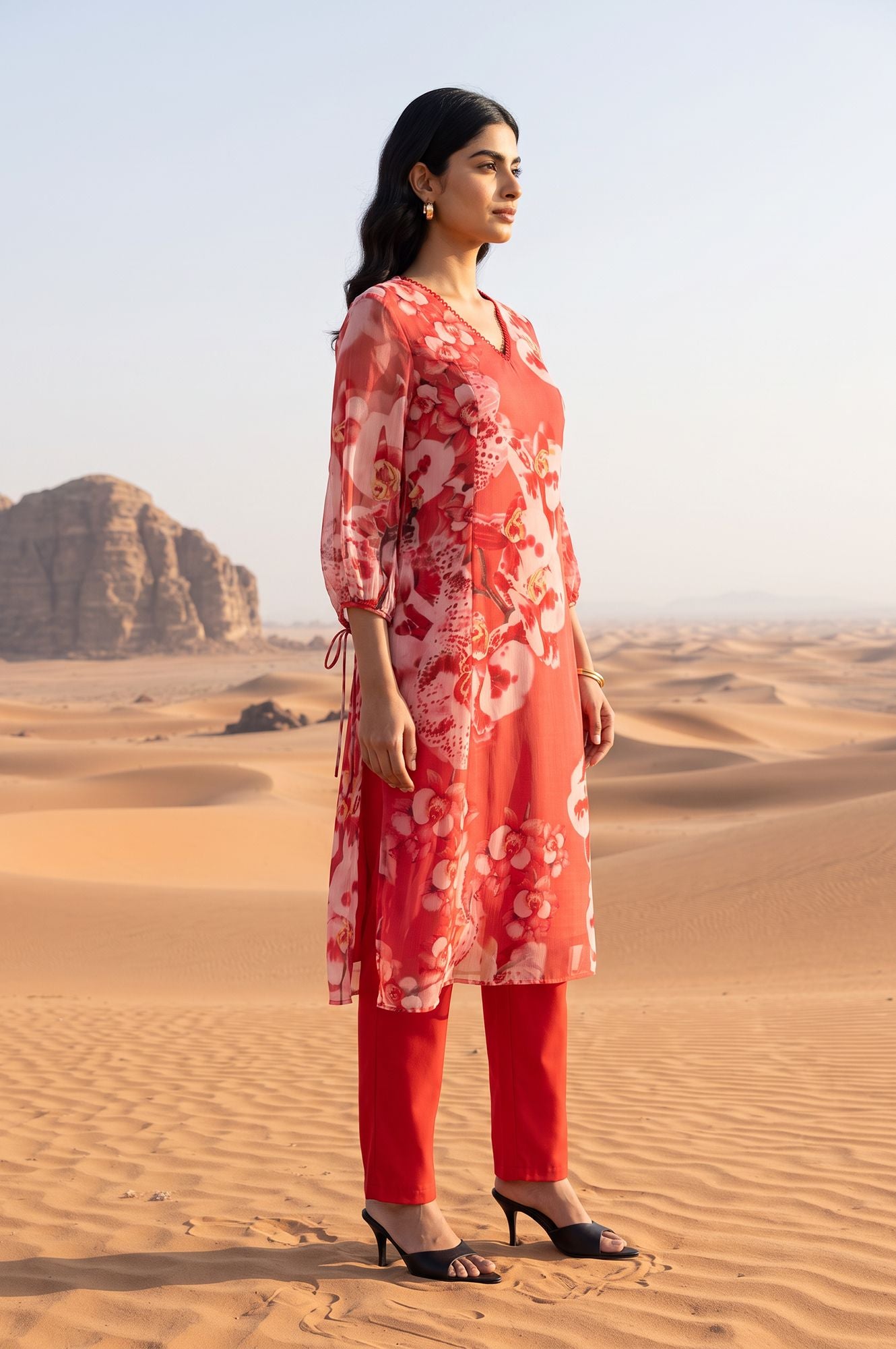 Red Floral Printed Chiffon Straight Kurta