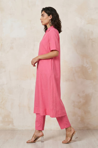 Pink Solid A-line Shirt Collar Kurta
