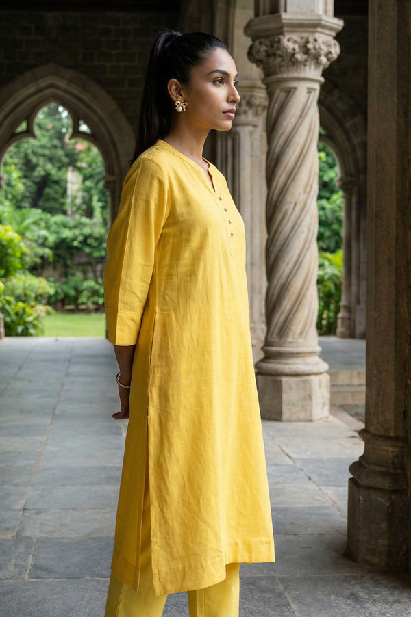 Yellow Solid Rayon Flax Straight Kurta