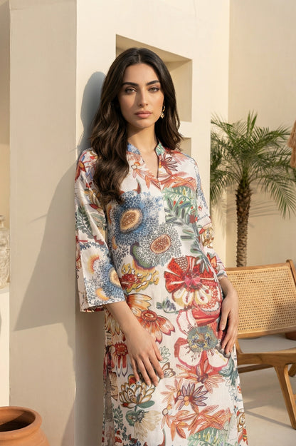 Off White Bold Floral Embroidered Straight Kurta