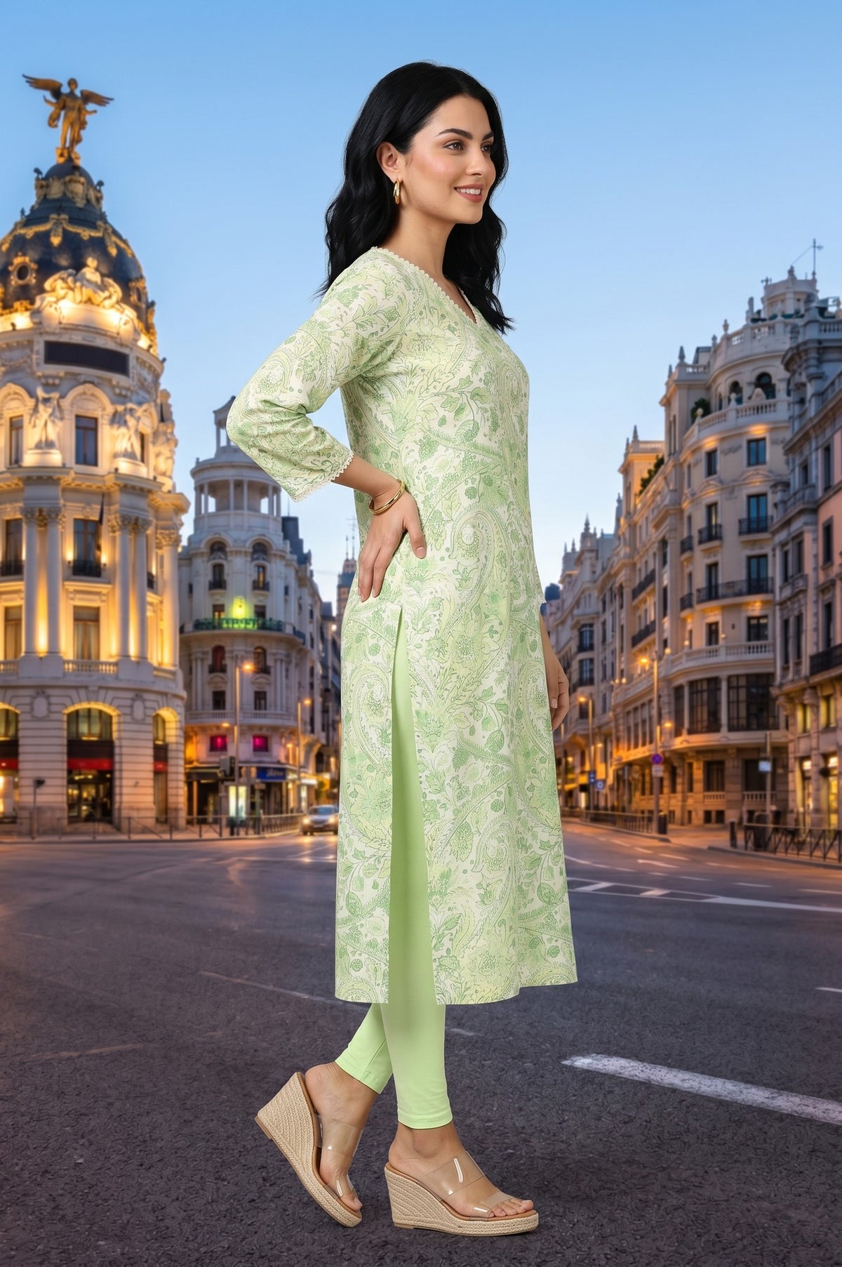 Green Paisley Printed Modal Straight Kurta