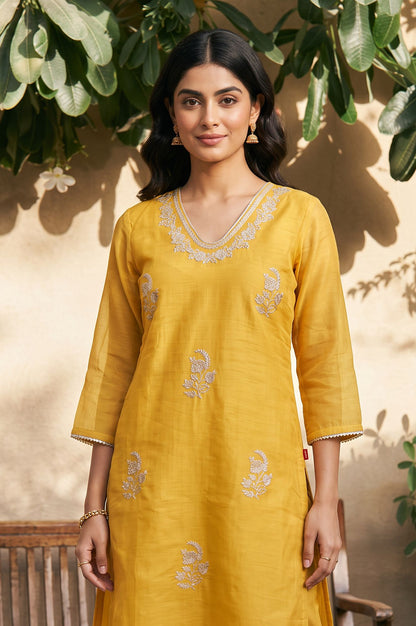 Yellow Embroidered Chanderi Straight Kurta