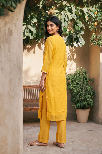 Yellow Embroidered Chanderi Straight Kurta