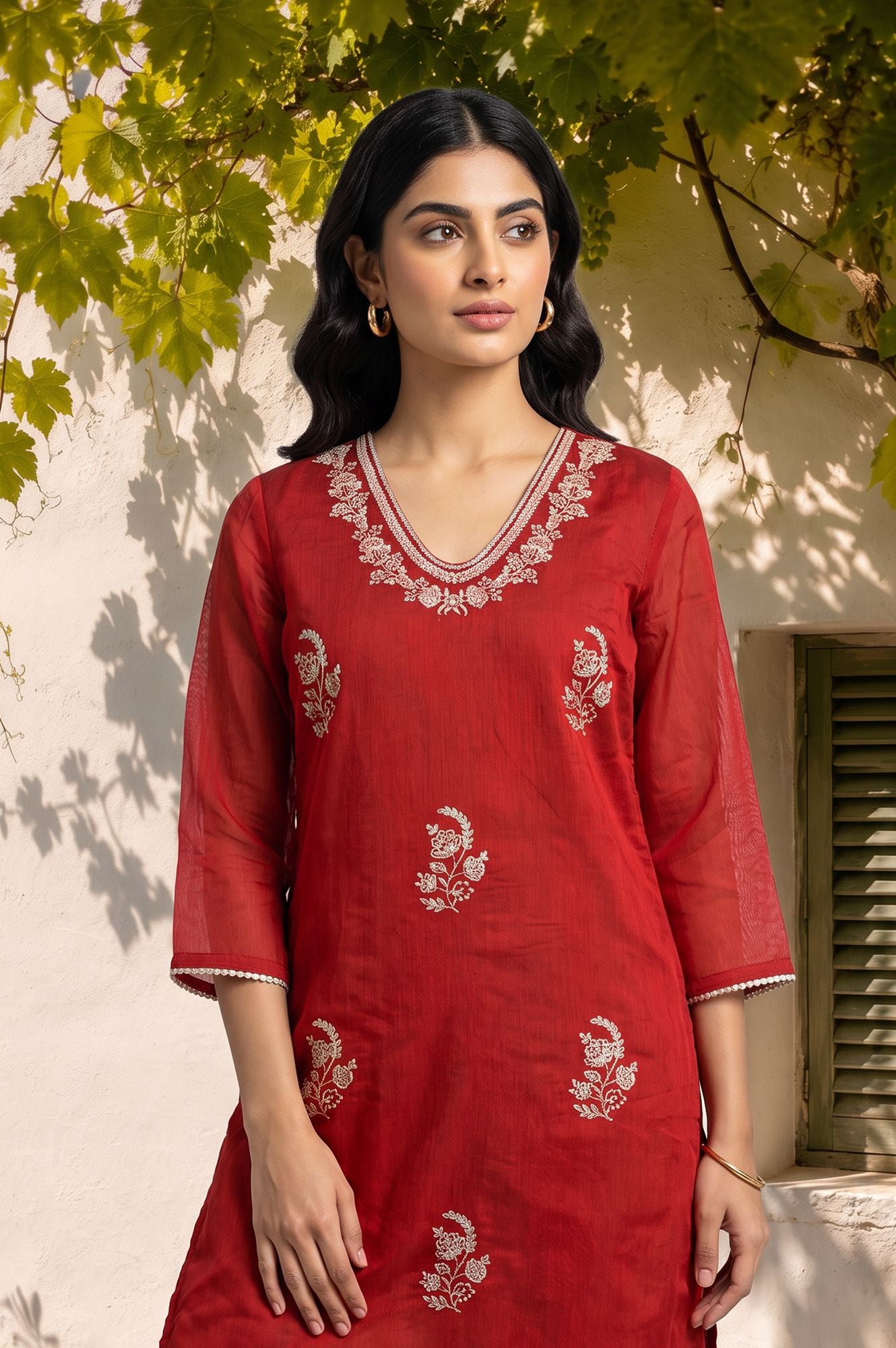 Red Embroidered Chanderi Straight Kurta