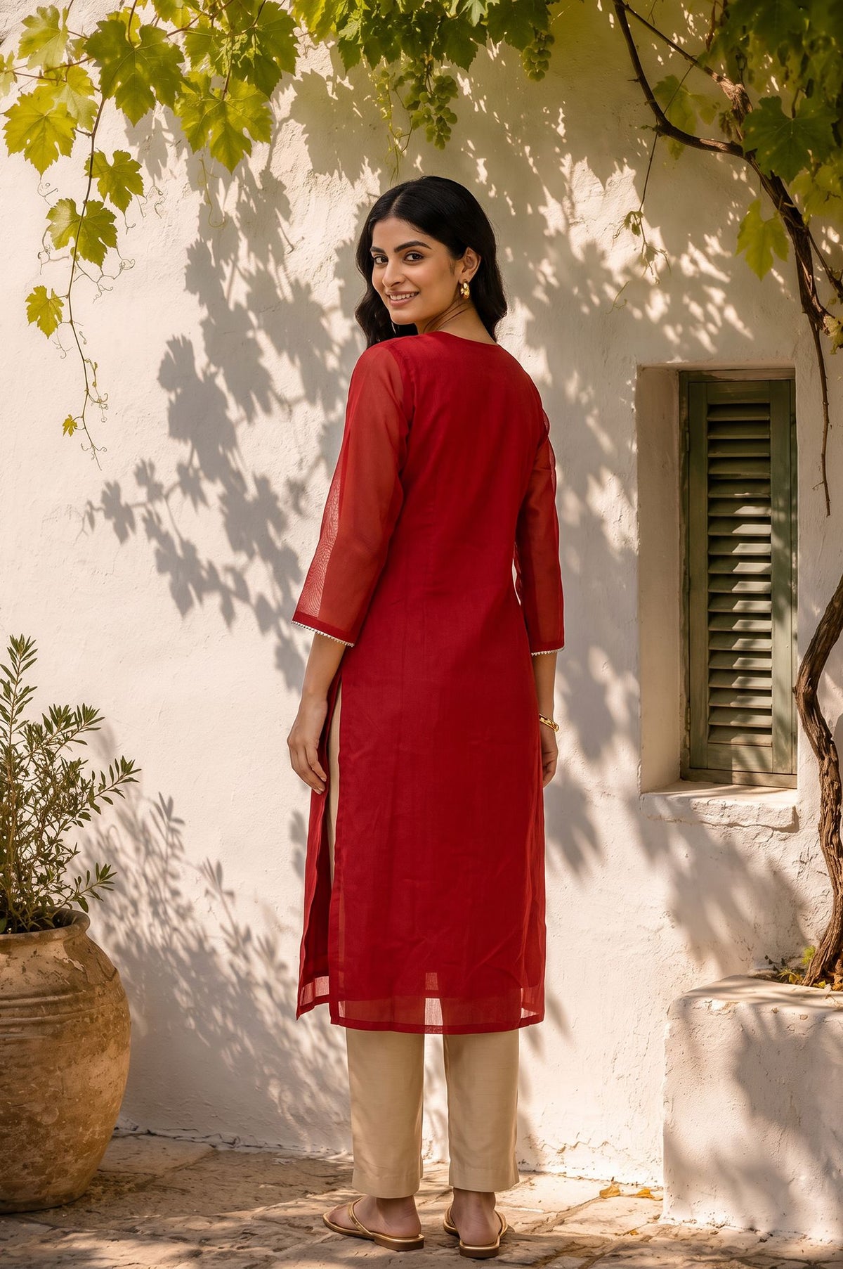 Red Embroidered Chanderi Straight Kurta