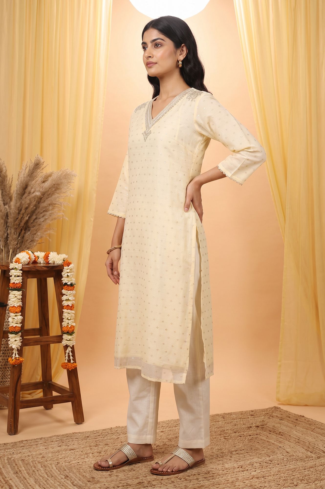 Off White Embroidered Sequin Straight Kurta