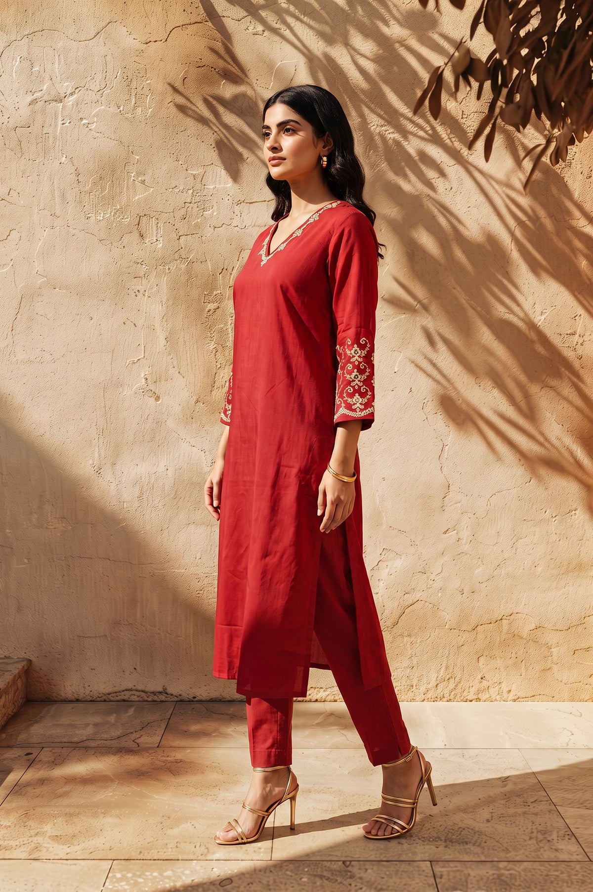 Maroon Embroidered Sequin Straight Kurta