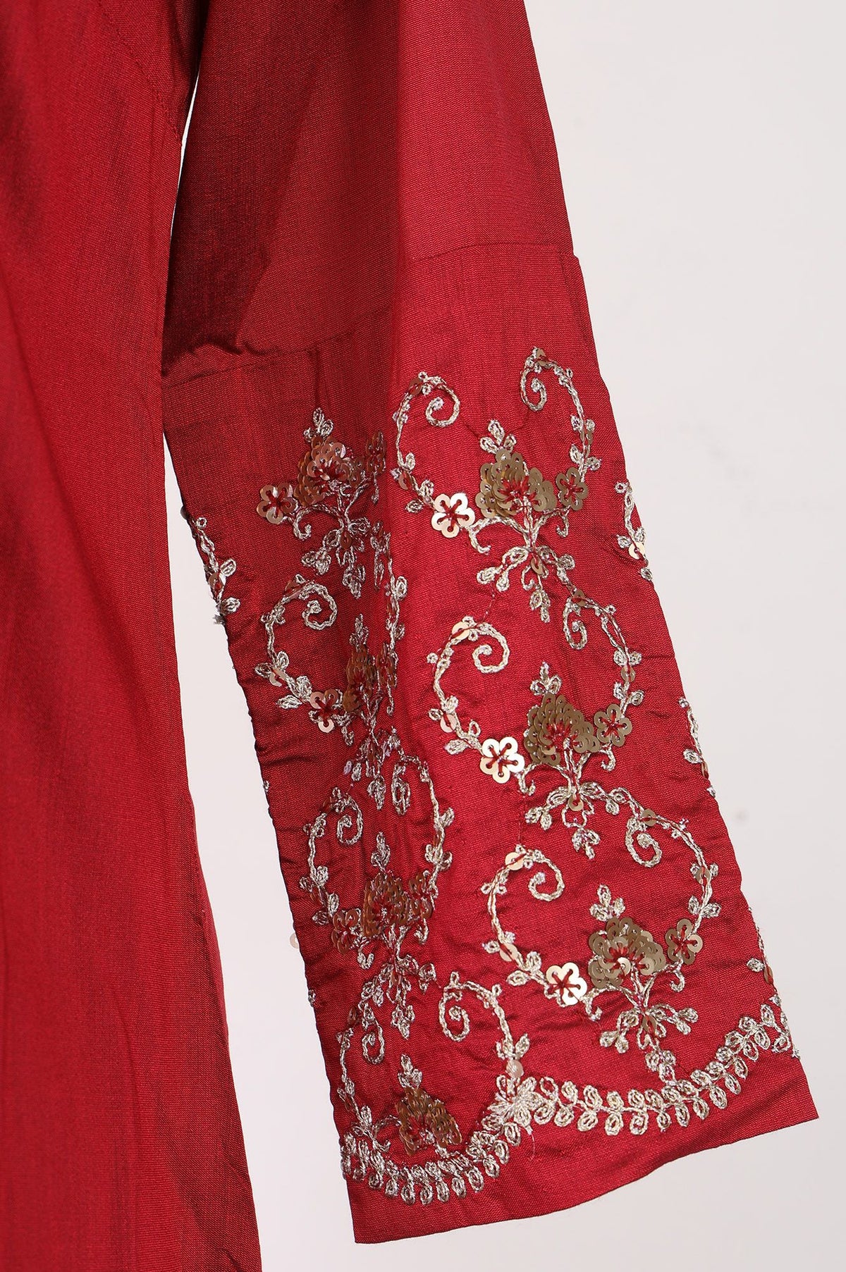 Maroon Embroidered Sequin Straight Kurta