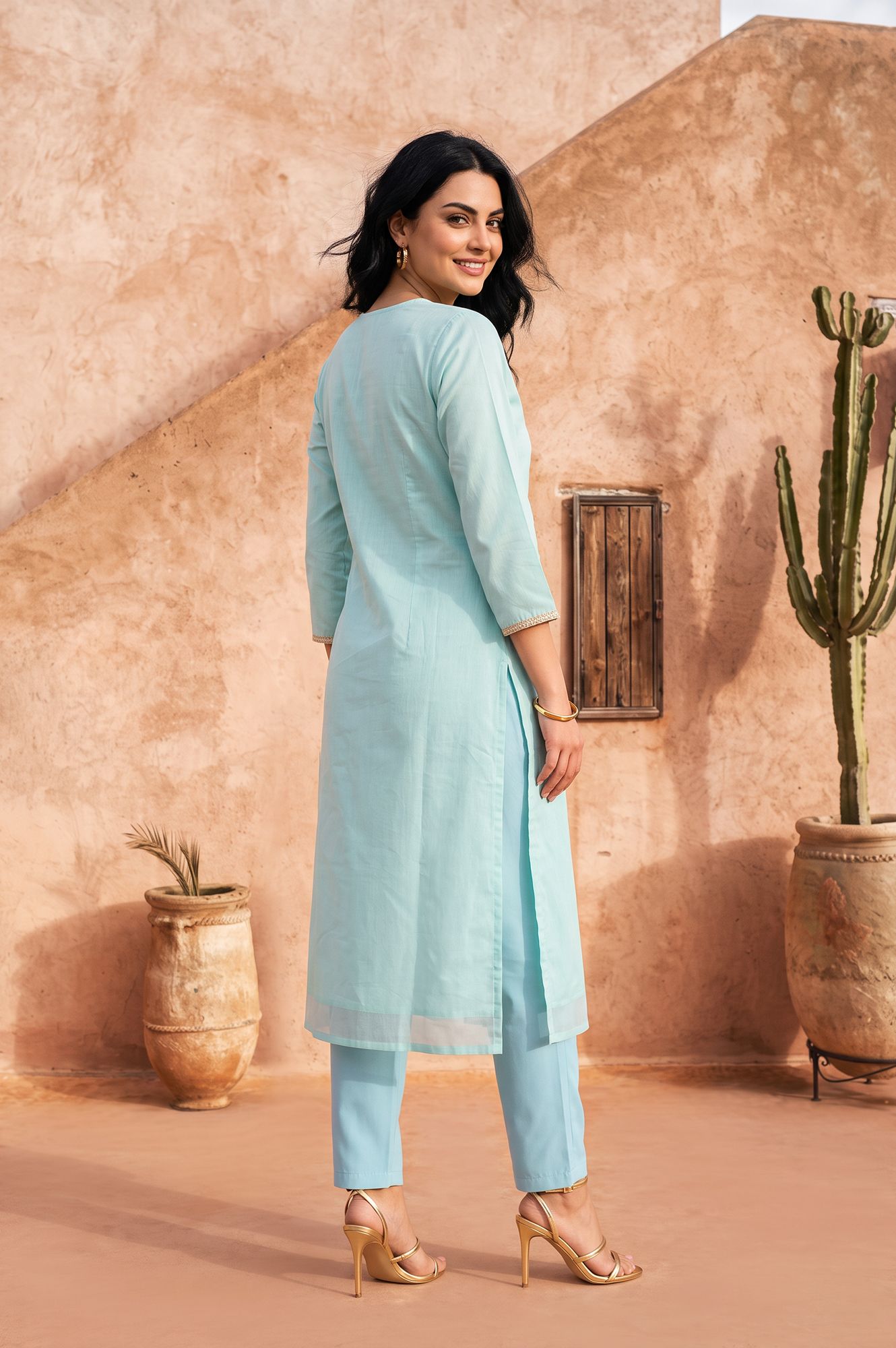 Turquoise Blue Zari Embroidered Chanderi Straight Kurta