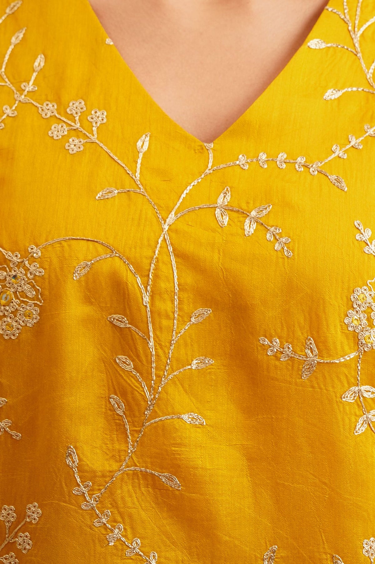 Yellow Zari Embroidered Chanderi Straight Kurta