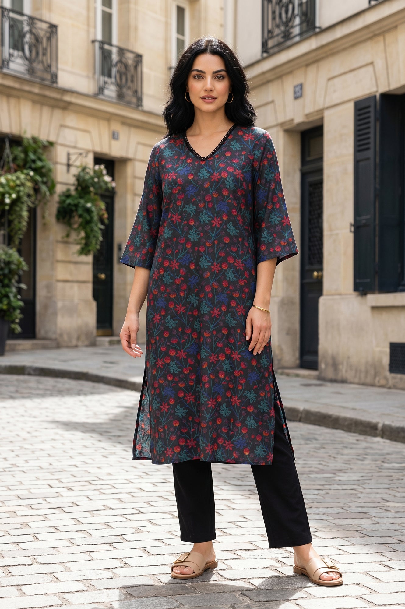 Black Floral Printed Straight Kurta