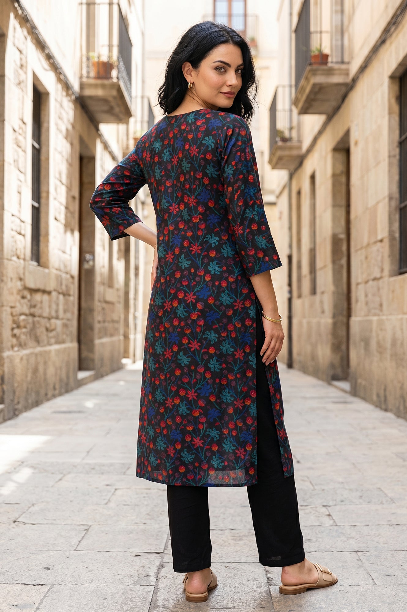 Black Floral Printed Straight Kurta