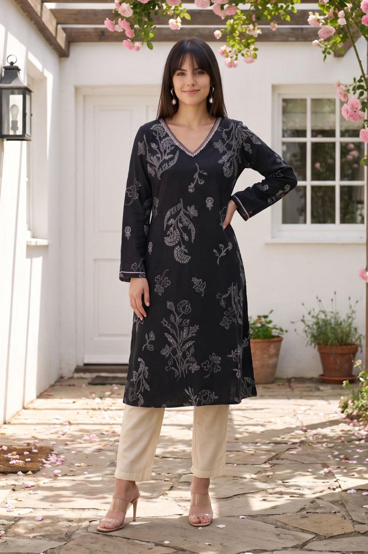 Black Floral Printed Sequin Jacquard Straight Winter Kurta