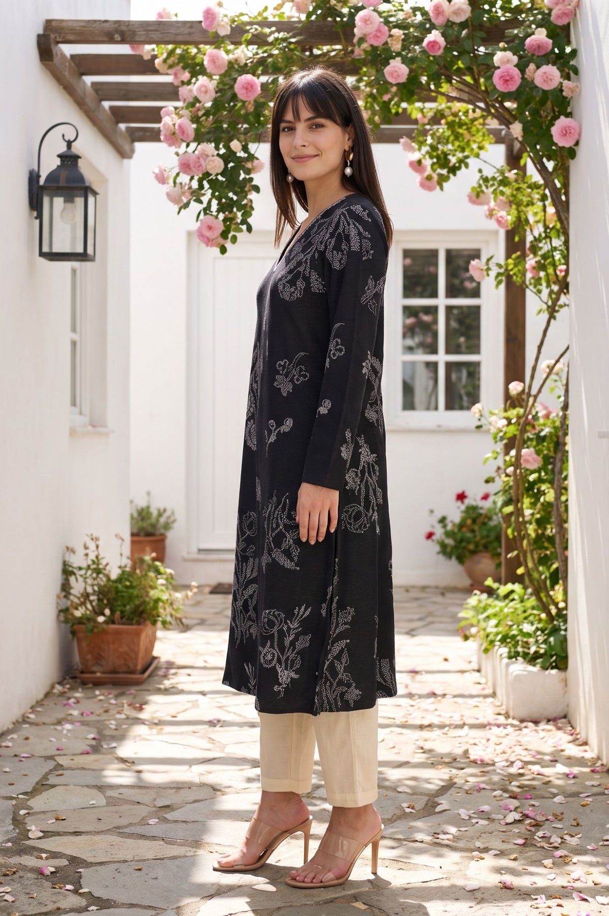 Black Floral Printed Sequin Jacquard Straight Winter Kurta