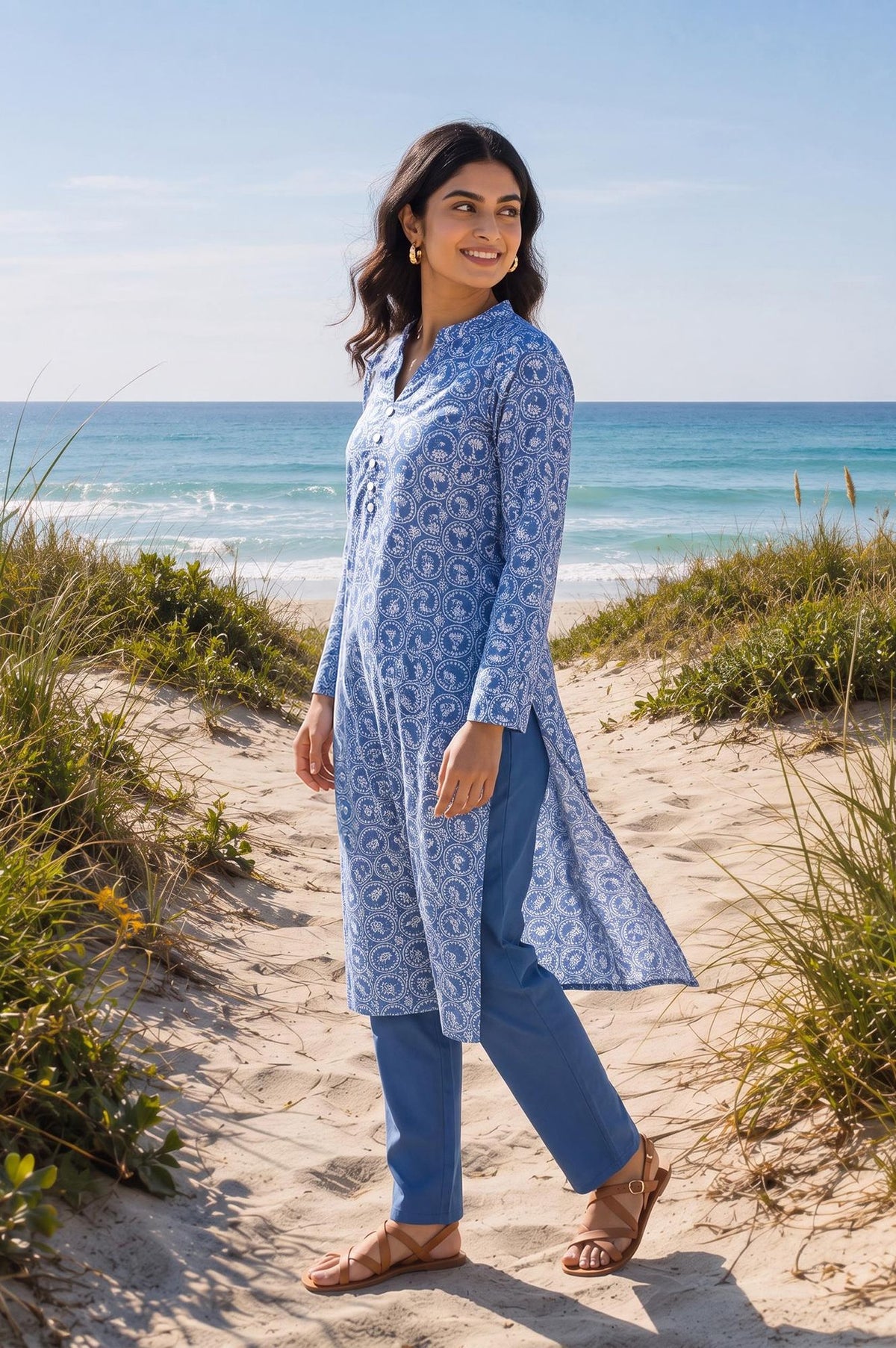 Blue Floral Printed Pure Cotton Straight Kurta