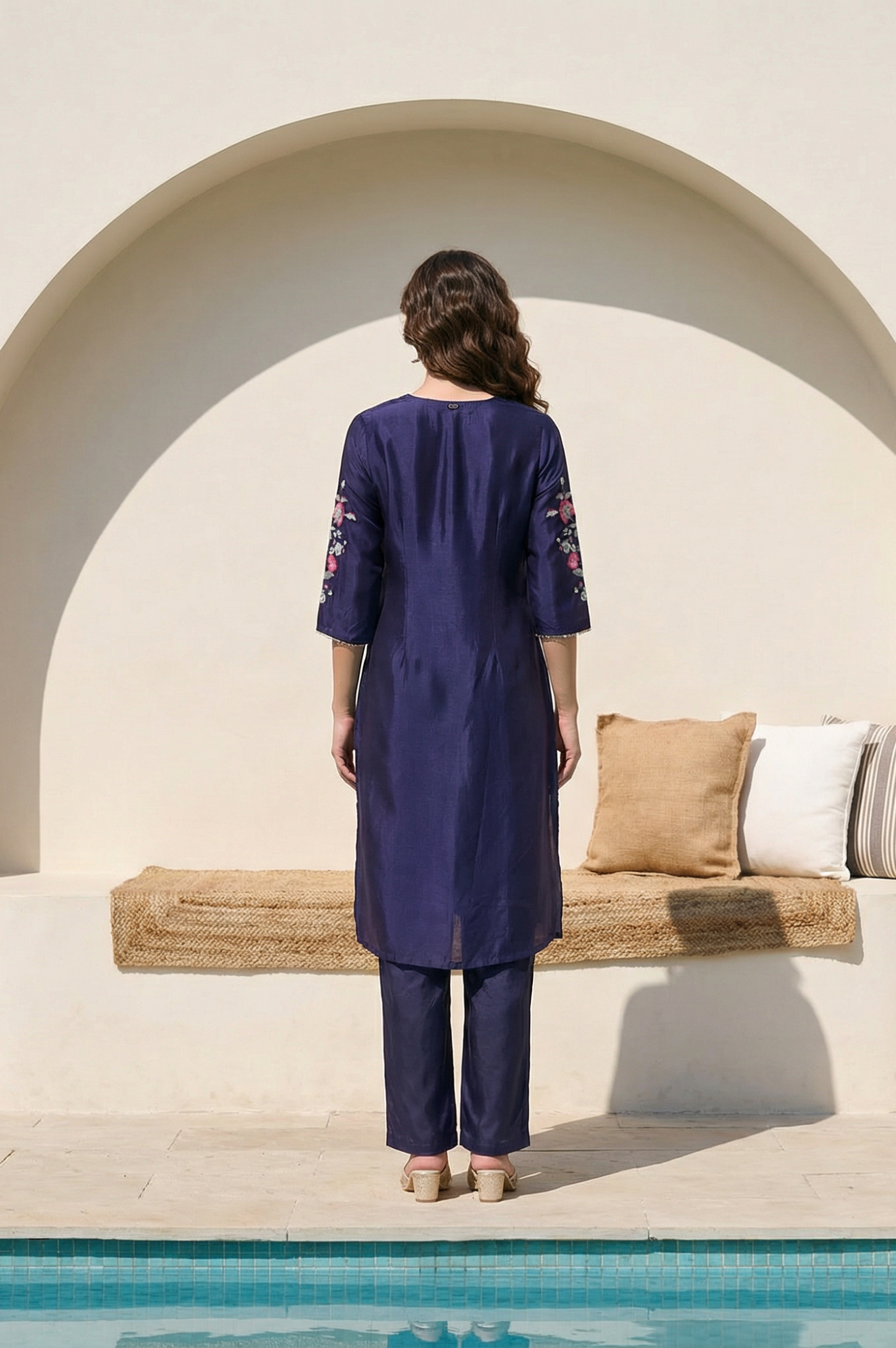 W For Woman - Kurta Indiana In Shantung Con Paillettes, Blu Ghiaccio, Stampa A-Line, Legatura Laterale