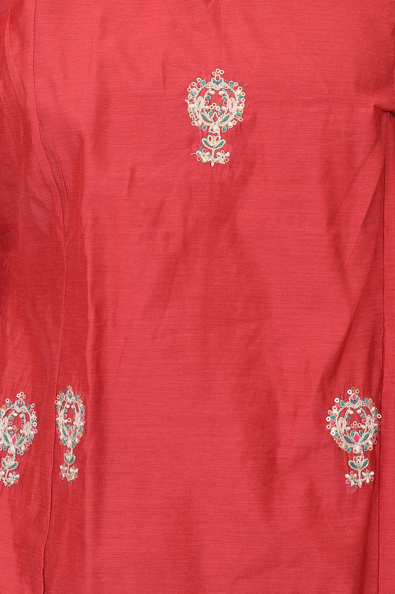 Red Embroidered Straight Chanderi Kurta