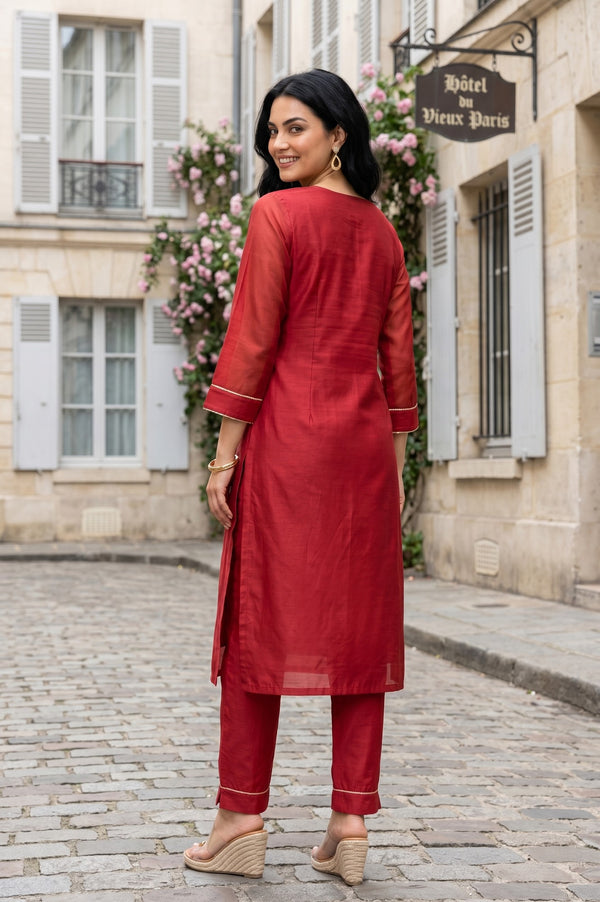 Red Embroidered Straight Chanderi Kurta