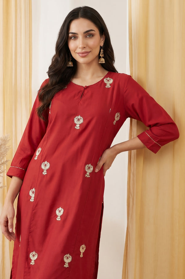 Red Metallic Embroidered Straight Kurta