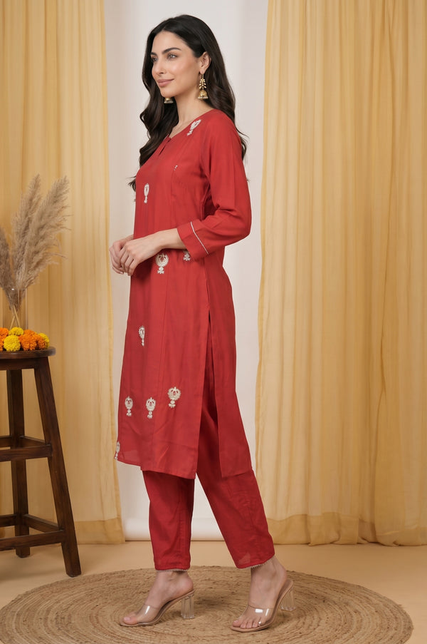 Red Metallic Embroidered Straight Kurta