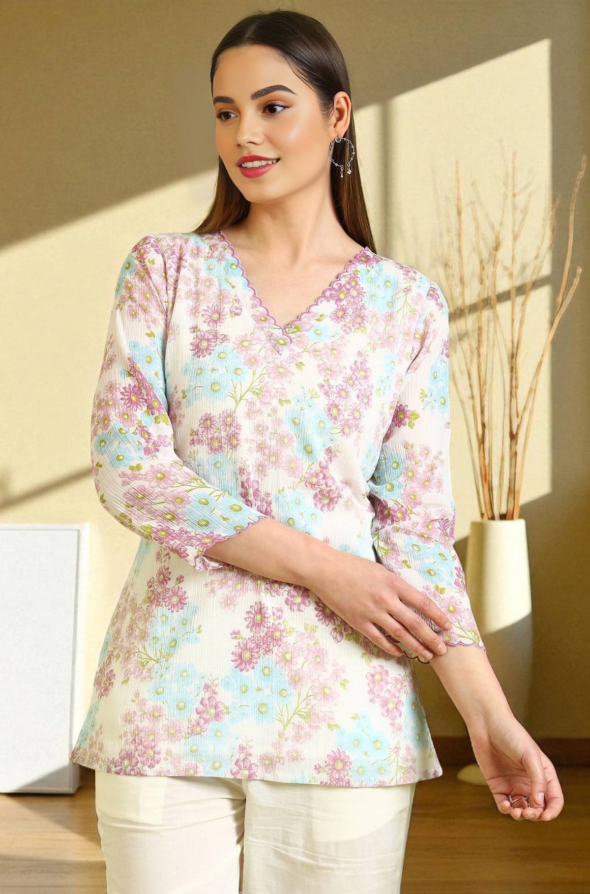 White Floral Printed Cotton Crinkle Crepe Ethnic Top - XS