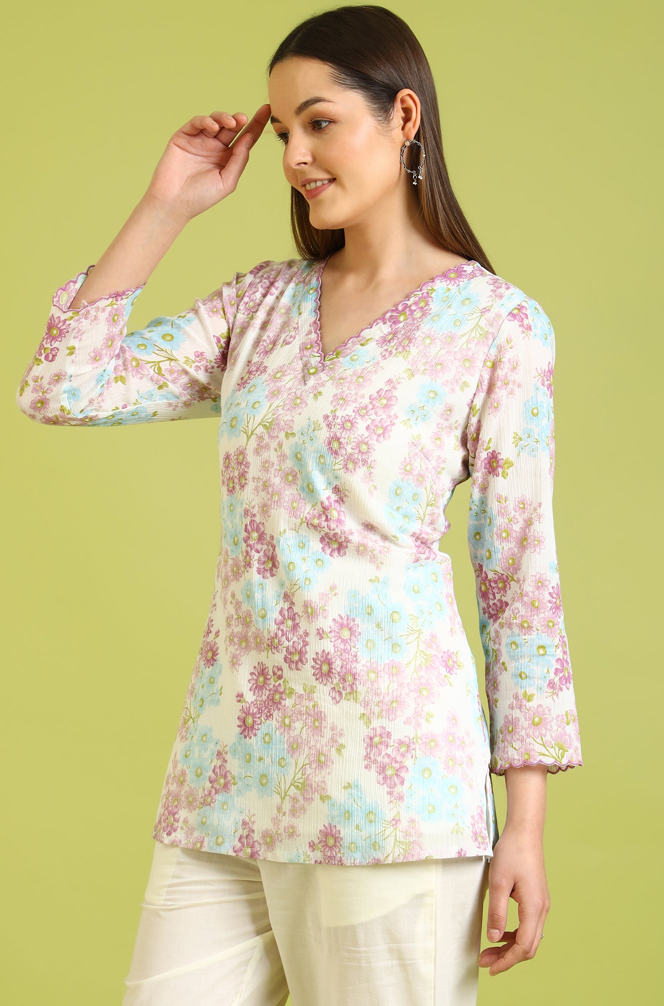 White Floral Printed Cotton Crinkle Crepe Ethnic Top