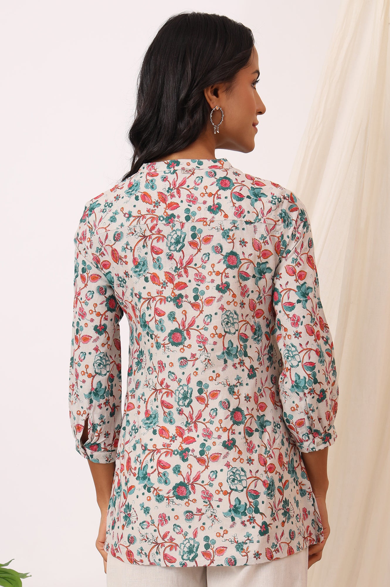 White Floral Printed Rayon Flax Straight Fusion Top