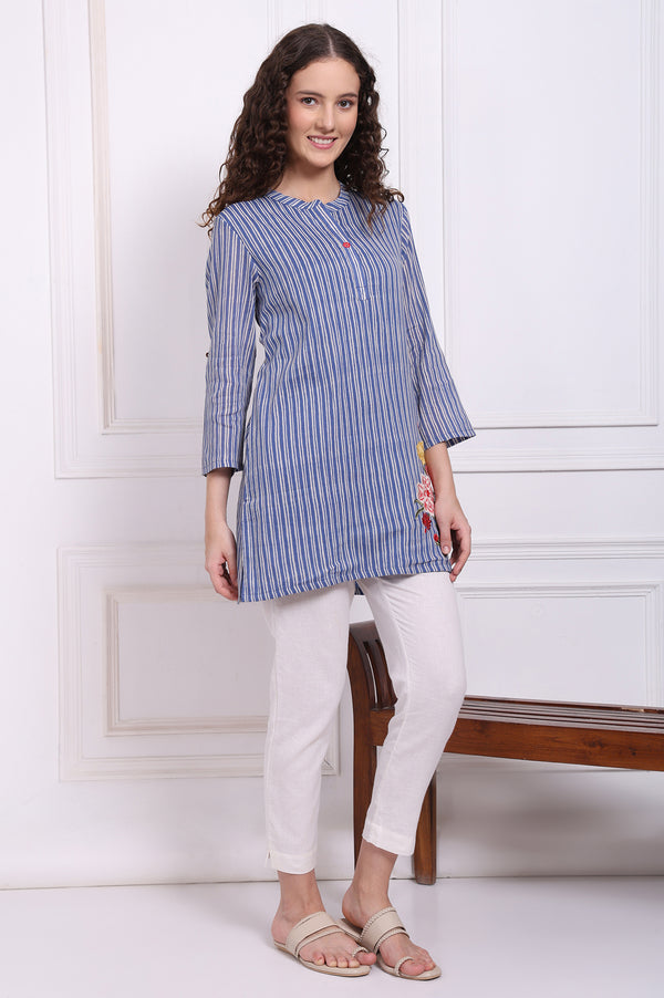 Blue Embroidered Printed Thread Embroidered Pure Cotton Tops