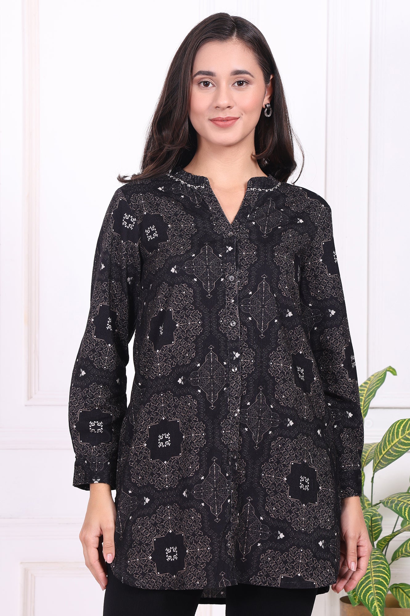 Black Geometric Printed Pure Cotton Straight Shirt