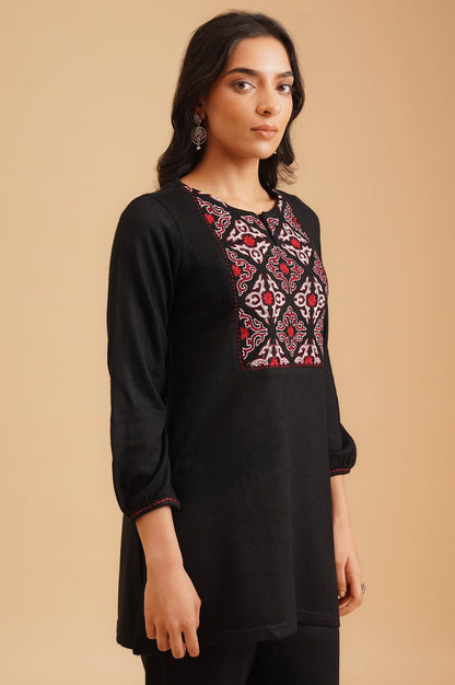 Black Embroidered Acrylic Straight Winter Top