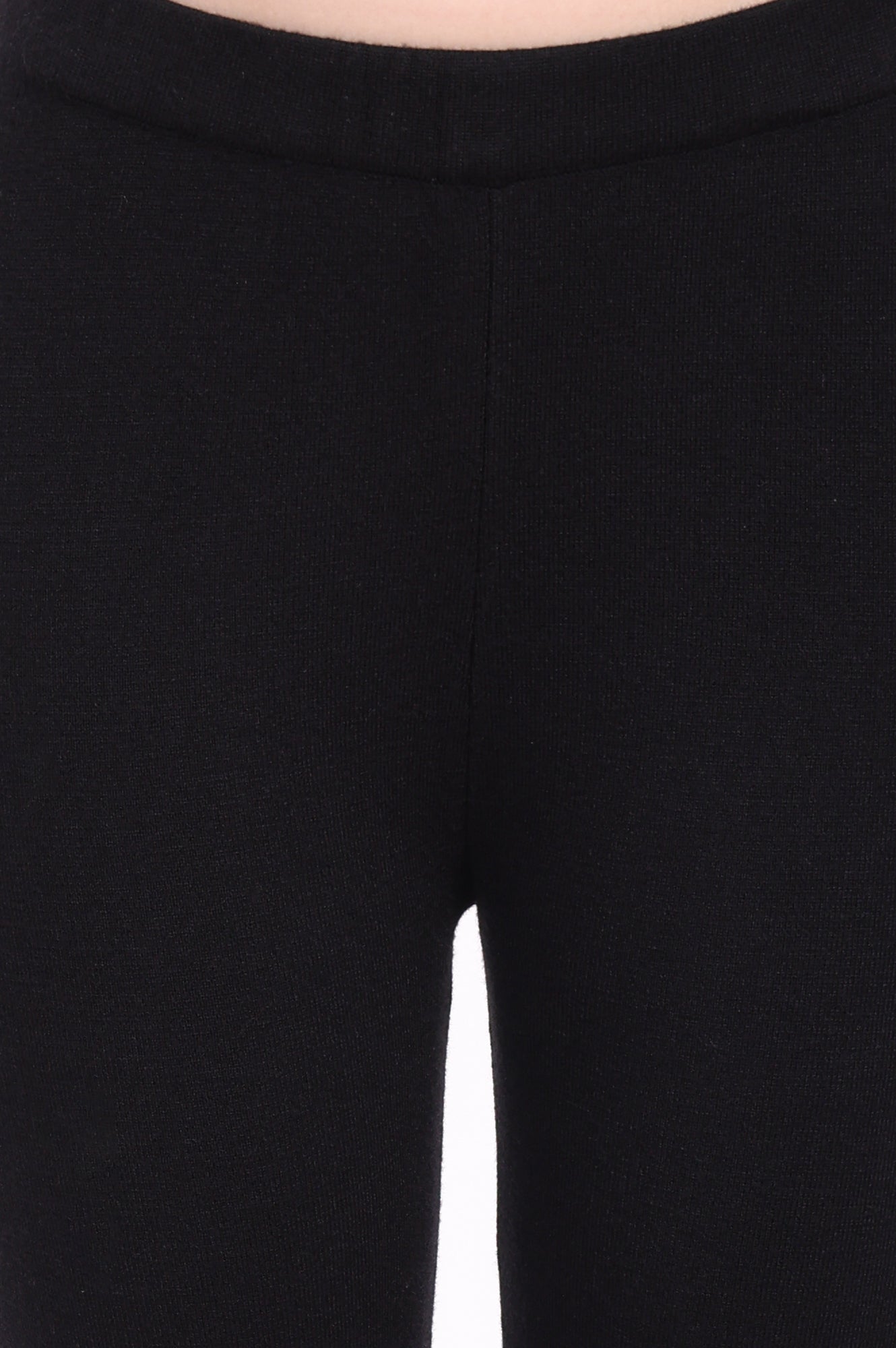Black Solid Straight Pant