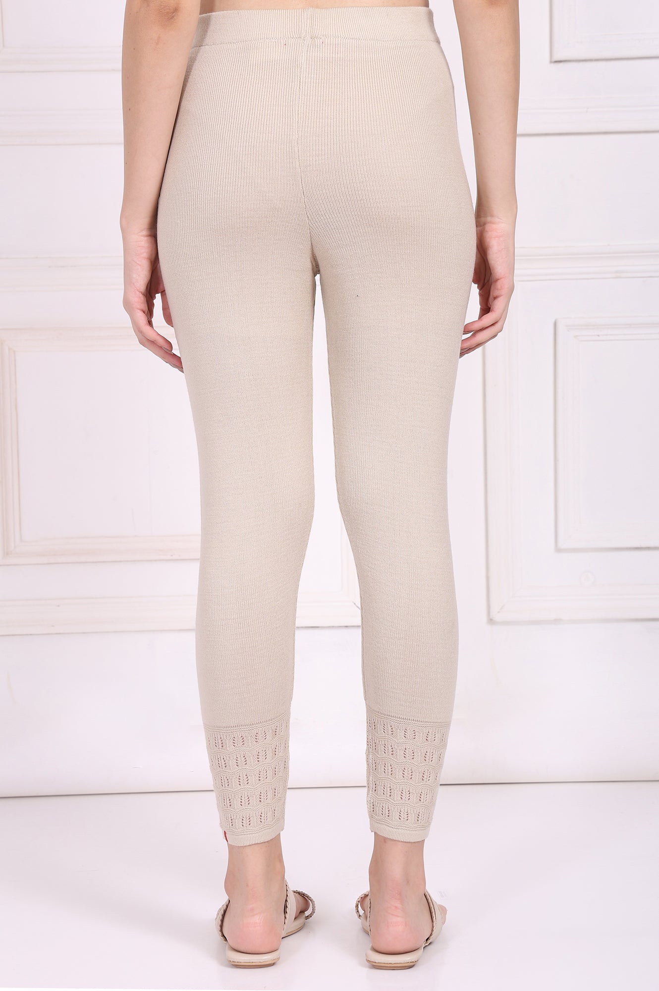 Beige Solid Acrylic Winter Legging