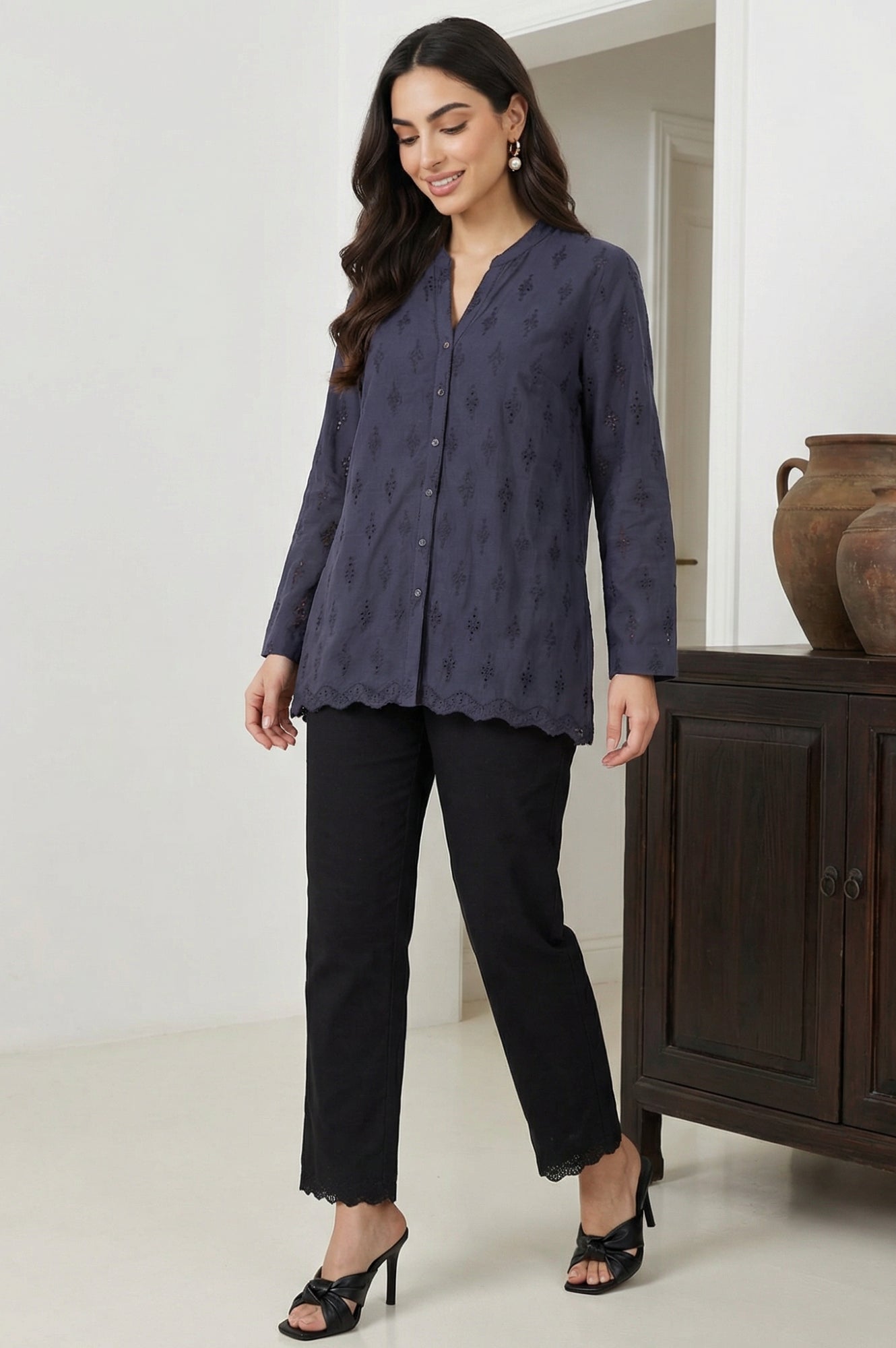 Black Solid Ankle Length Cotton Blend Slim Pants