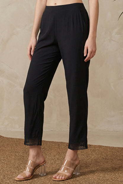 Black Solid Lace Cotton Flax Ankle Length Straight Pants