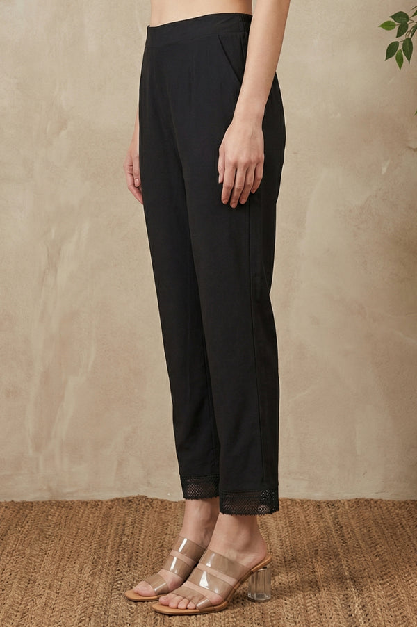 Black Solid Lace Cotton Flax Ankle Length Straight Pants