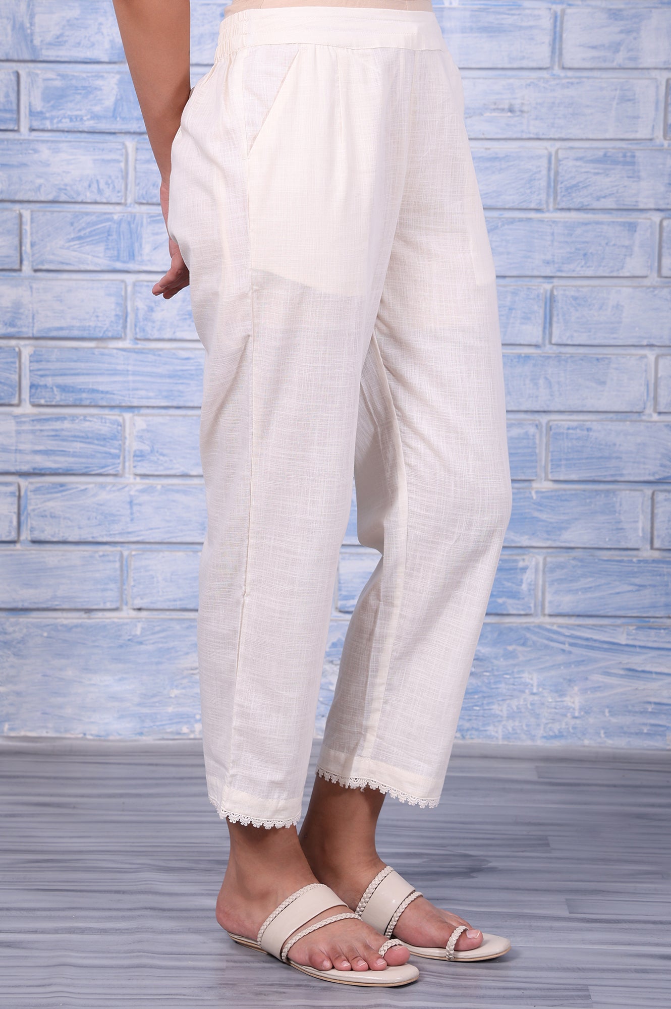 Off White Lace Pure Cotton Mid Rise Ankle Length Straight Pant