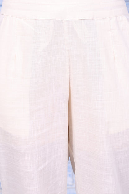 Off White Lace Pure Cotton Mid Rise Ankle Length Straight Pant