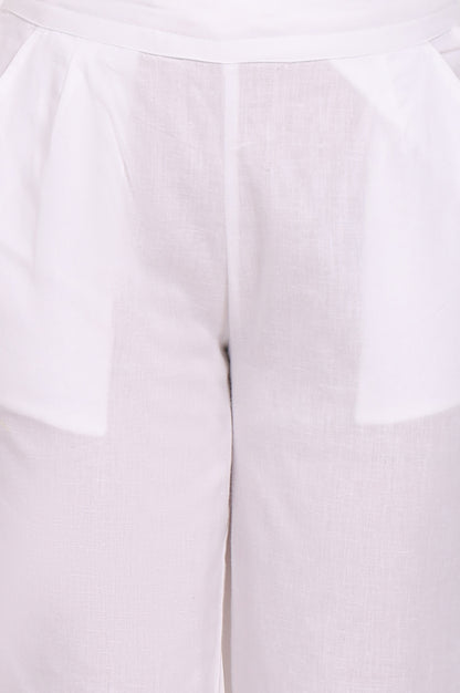 White Solid Cotton Flax Straight Pants in Mid-rise