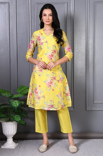 Yellow Solid Lace Mid-Rise Straight Pant