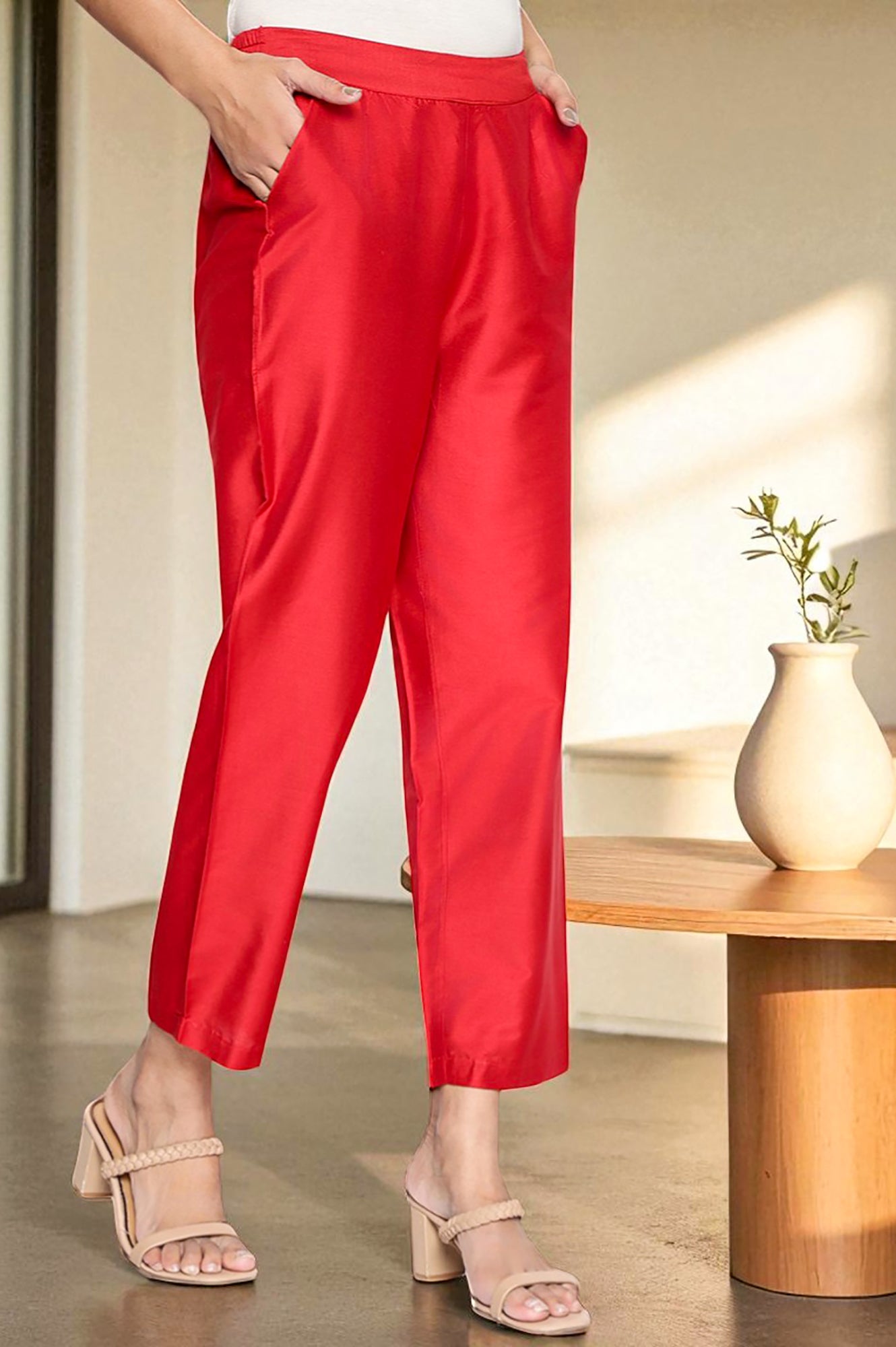 Cherry Red Solid Printed Straight Pant